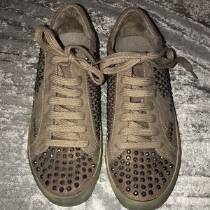 Never worn studded Shu Shop Shoe size 9 in tan